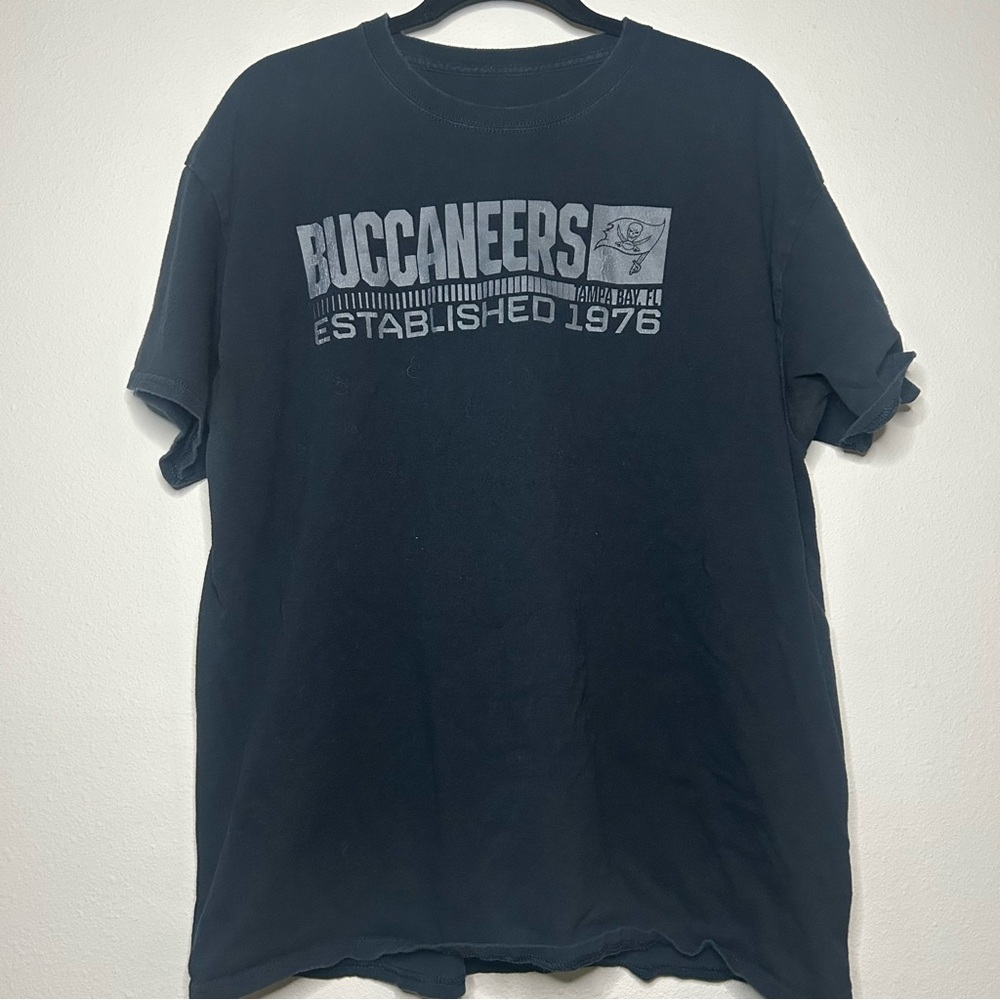 Gildan Black Buccaneers Established 1976 Graphic Tee
